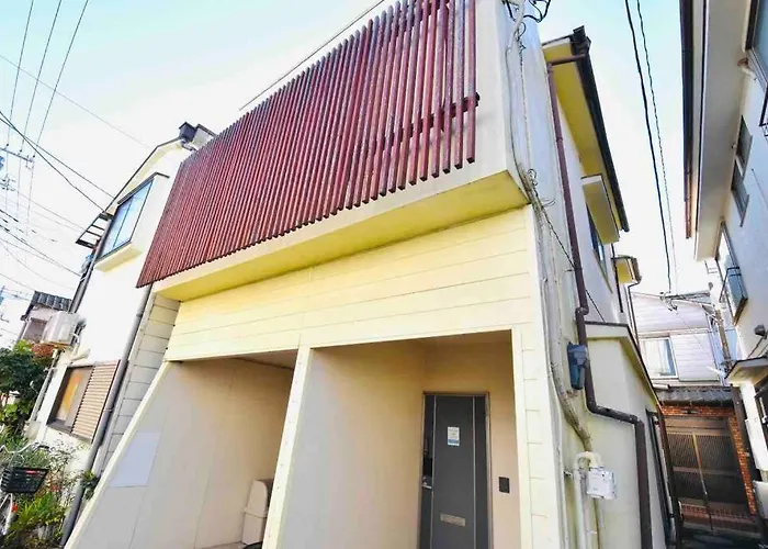 スカイツリー・浅草近く！成田・羽田からアクセス良好！大人数滞在向け。